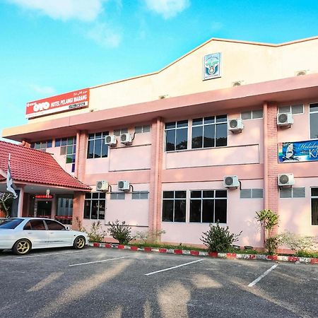 Super Oyo 89640 Hotel Pelangi Marang Dış mekan fotoğraf