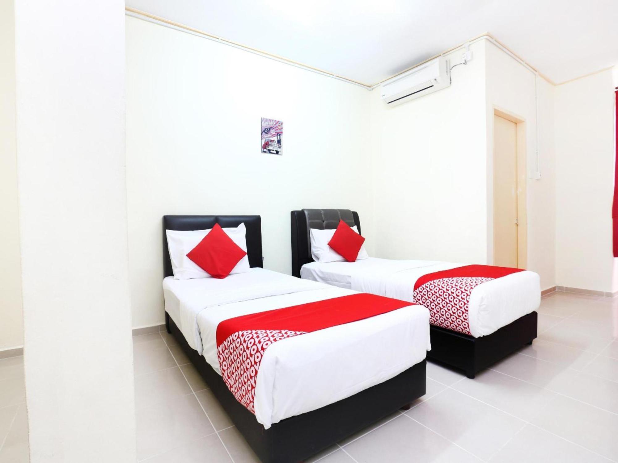 Super Oyo 89640 Hotel Pelangi Marang Dış mekan fotoğraf