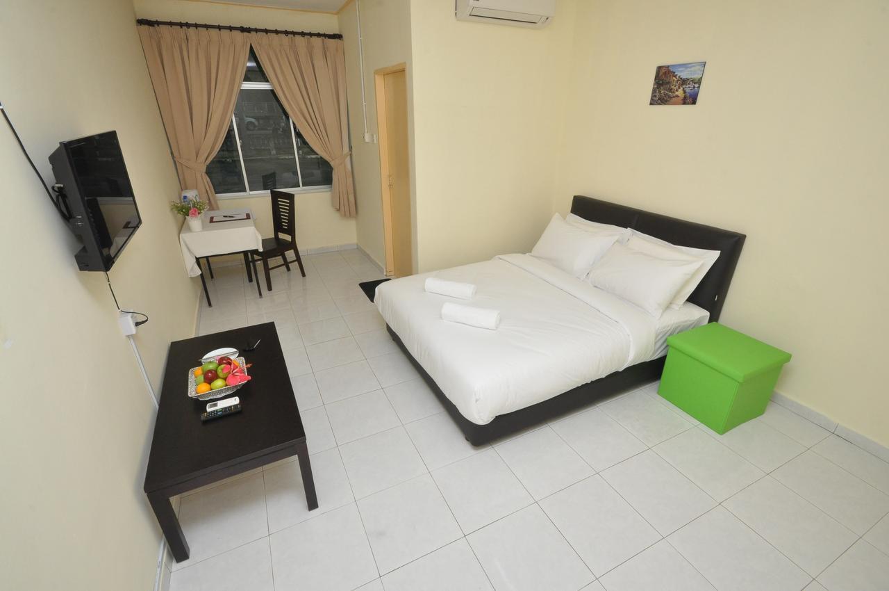 Super Oyo 89640 Hotel Pelangi Marang Dış mekan fotoğraf