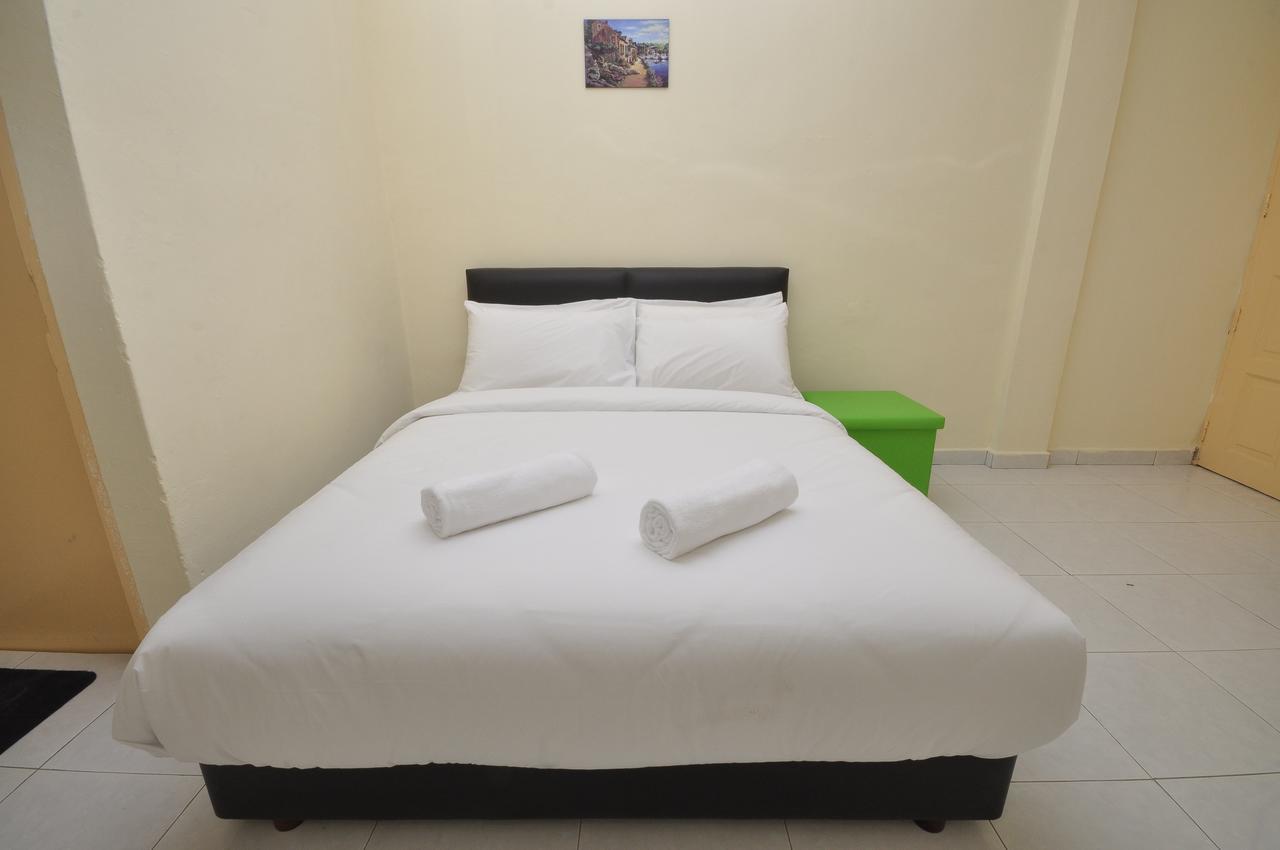 Super Oyo 89640 Hotel Pelangi Marang Dış mekan fotoğraf