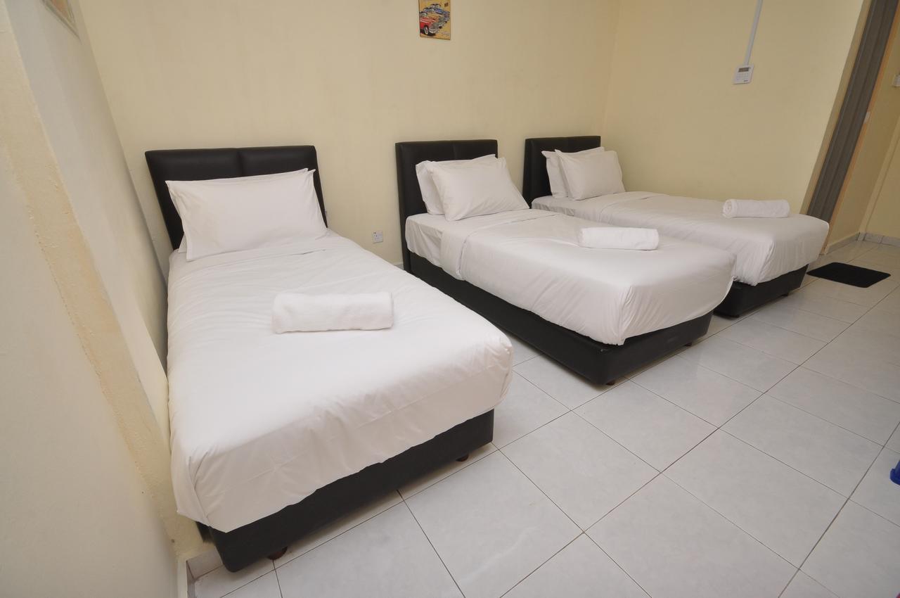 Super Oyo 89640 Hotel Pelangi Marang Dış mekan fotoğraf